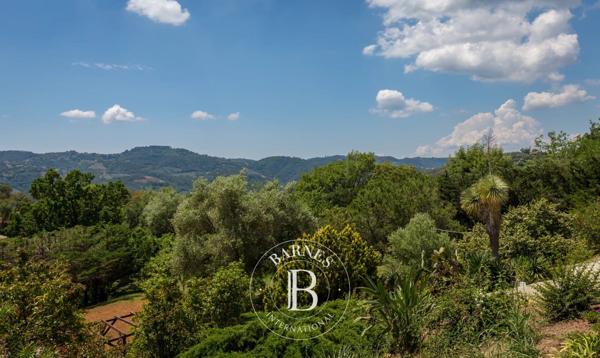 Peymeinade, Villa 9 Chambres -  345 m² à vendre
