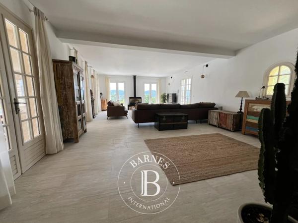 Peymeinade, Villa 9 Chambres -  345 m² à vendre