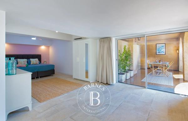 Peymeinade, Villa 9 Chambres -  345 m² à vendre