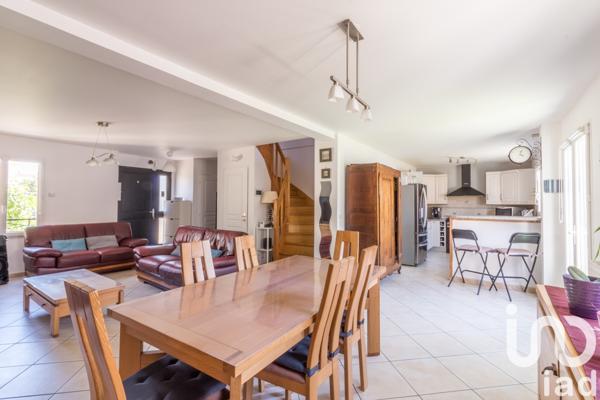 Maison à vendre 6 pièces 139 m² Chatou