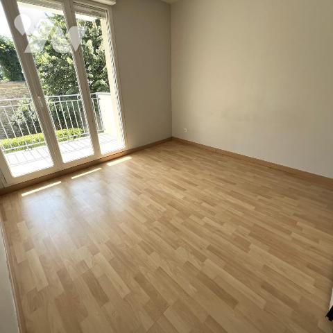 A vendre sur Pithiviers (45) Résidence Clos Saint Grégoire T2 duplex avec terrasse et jardin 50,66m²