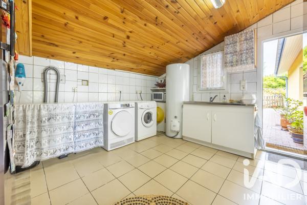 Maison à vendre 6 pièces 118 m² Saint-Vincent-de-Tyrosse