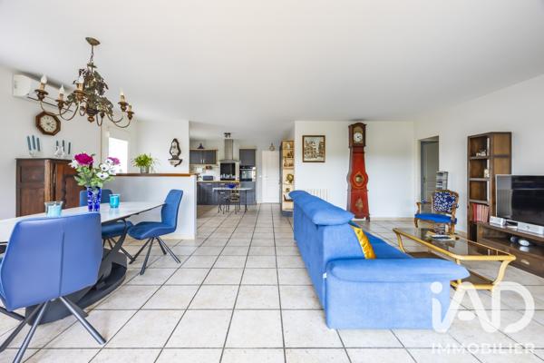 Maison à vendre 6 pièces 118 m² Saint-Vincent-de-Tyrosse