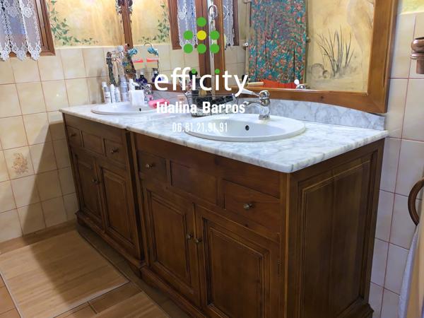 Maison 6 pièces - 200 m² Exclusivité efficity