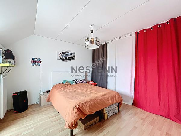 Vente maison de 117m², 4 chambres, 2 garages, sur un terrain de plus de 600m² à Chateauneuf-sur-Sarthe