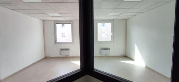 Local professionnel à vendre à Grenoble en Isère (38000), ref : 73007-125
