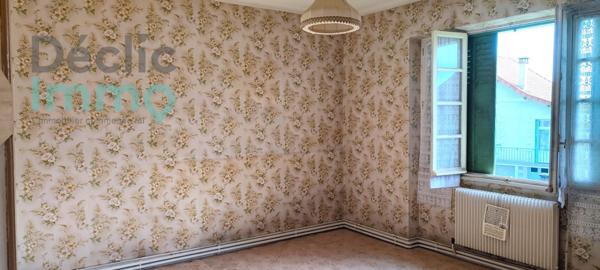 Vente maison Benest, 138m² 5 pièces 70 000€ avec garage