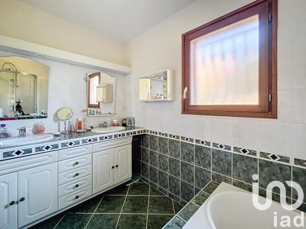 Maison à vendre 5 pièces 134 m² Rouffiac-Tolosan