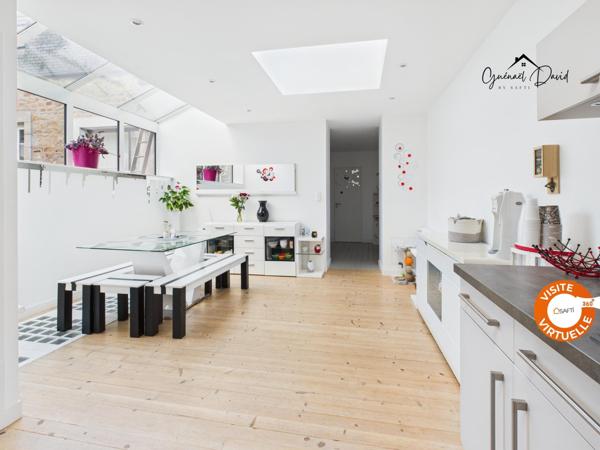 SAINT-POL-DE-LÉON – MAISON DE VILLE RÉNOVÉE AVEC TERRASSE