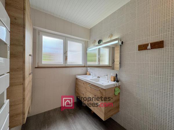 Maison individuelle 7 pièces