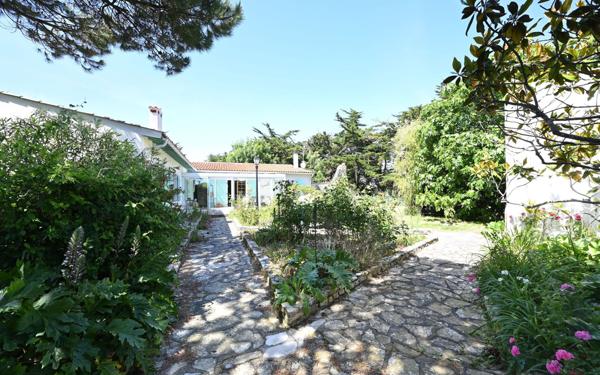 Maison à vendre    4 pièces •  Saint-Clément-des-Baleines