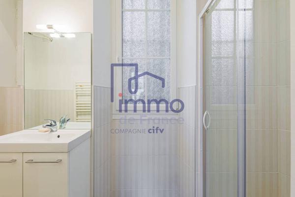 Appartement 1 pièce                                        - 38000 Grenoble Réf : 21650