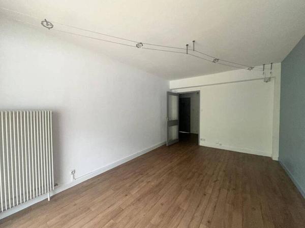 Appartement 2 pièces                                        - 38170 Seyssinet-Pariset Réf : 5399