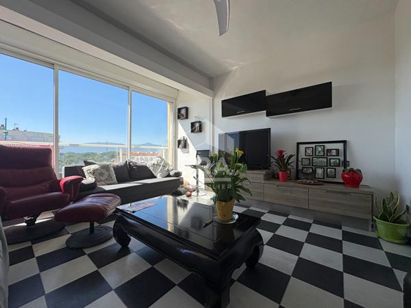 Appartement Saint Cyprien 2 pièce(s) 62 m2