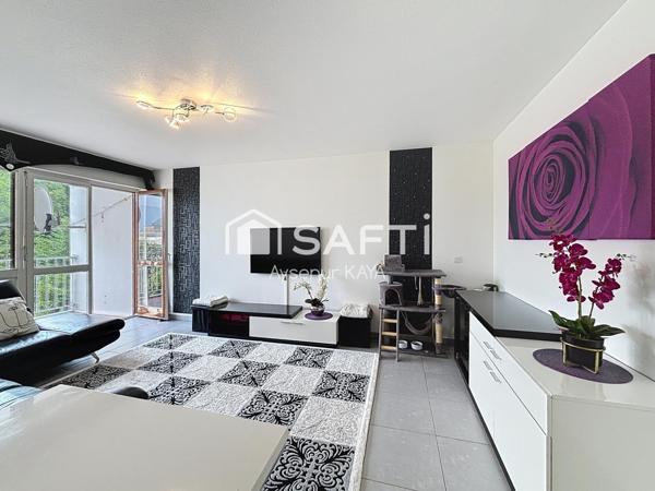 Appartement lumineux avec balcon