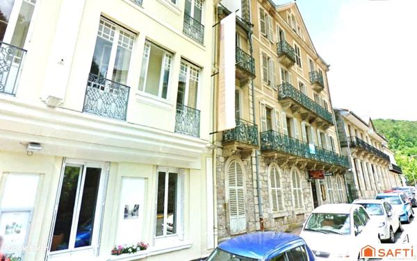 Hôtel de charme sur 5 niveaux avec ascenseur à réhabiliter, à 2 pas du centre balnéo-romain Calodaé