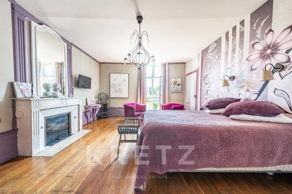 Bourgogne - Demeure de caractère de 450 m2 avec 8 suites, terrasses et court privée
