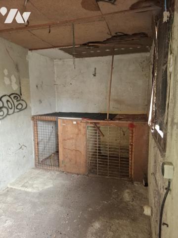 A vendre maison sur 2 étages construite en  parpaings