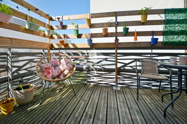 Appartement Villeurbanne 3 pièce(s) 64.02 m2