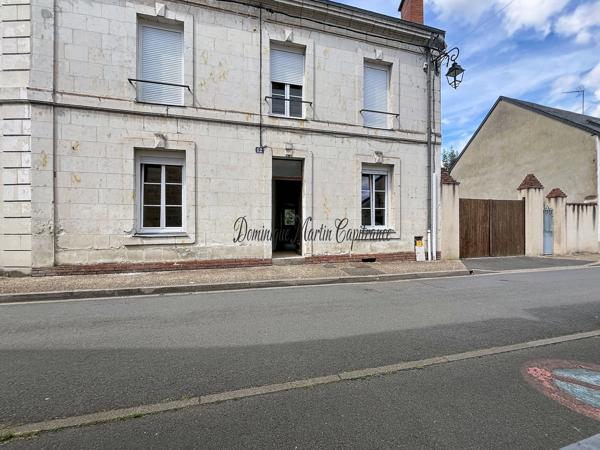 NOUVEAU PRIX – LA CHARTRE-SUR-LE-LOIR – 5 CHAMBRES, JARDIN & STATIONNEMENT – 164 900 € FAI