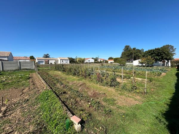Terrain de 919 m2