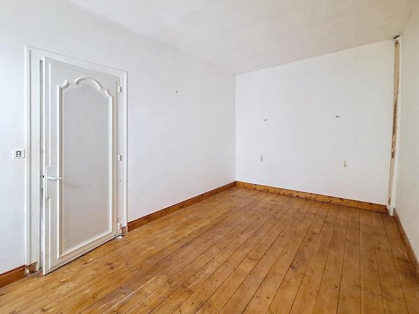 Charmante maison de ville, garage et jardin