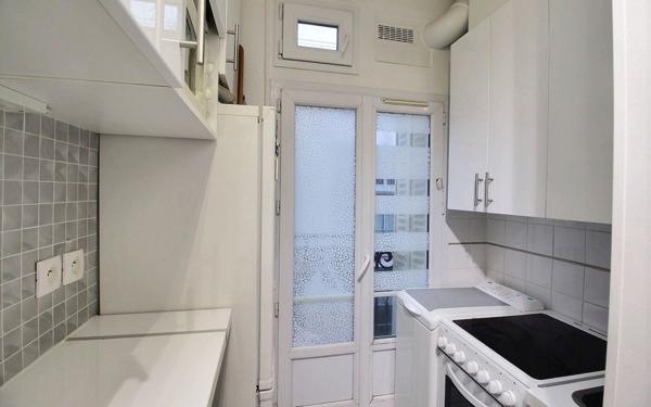 Appartement à vendre    2 pièces • 32 m2 Clichy