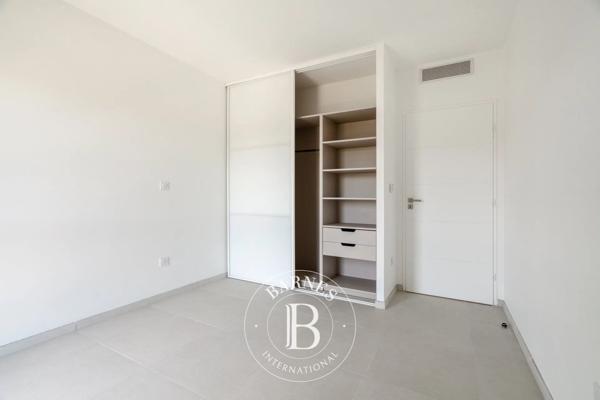 Marseille 8ème, Appartement 3 Chambres -  162 m² à vendre