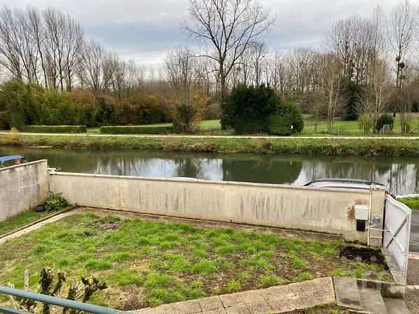 Maison Magne 7 pièce(s) 146 m2