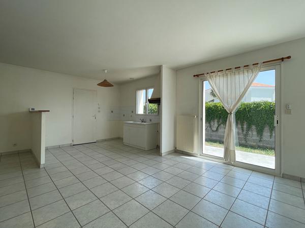 LA ROCHE SUR YON MAISON A VENDRE 5 pièce(s) 102 m² EXCLUSIVITE AMANDA