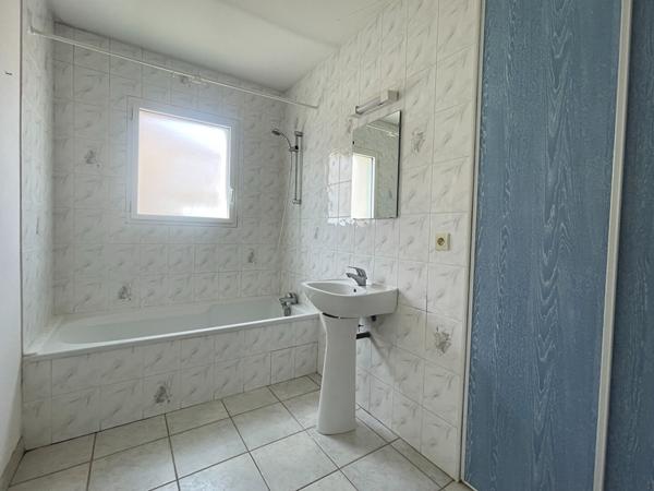 LA ROCHE SUR YON MAISON A VENDRE 5 pièce(s) 102 m² EXCLUSIVITE AMANDA