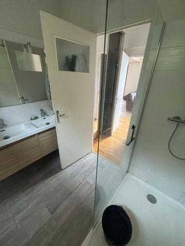 Maison MEUBLEE  - 7 chambres - 2 niveaux - VUE MER - PLERIN