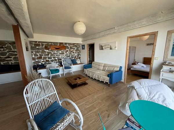 Maison MEUBLEE  - 7 chambres - 2 niveaux - VUE MER - PLERIN