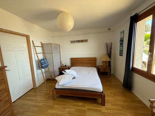 Maison MEUBLEE  - 7 chambres - 2 niveaux - VUE MER - PLERIN