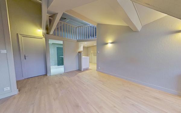 Appartement à vendre    3 pièces • 43 m2 Villeurbanne
