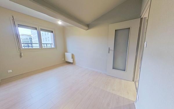 Appartement à vendre    3 pièces • 43 m2 Villeurbanne