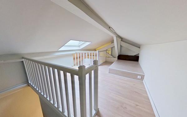 Appartement à vendre    3 pièces • 43 m2 Villeurbanne