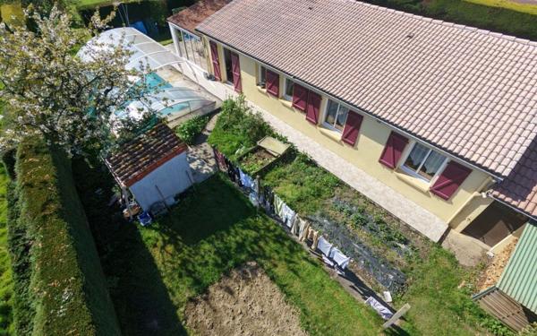 Maison à vendre    7 pièces •  La Guyonnière