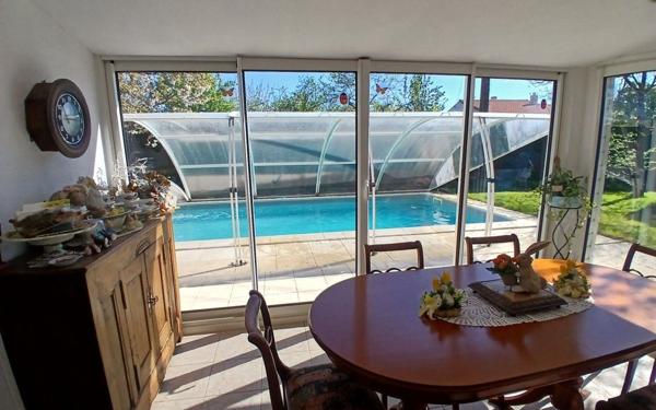 Maison à vendre    7 pièces •  La Guyonnière