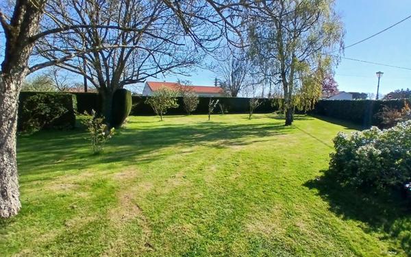 Maison à vendre    7 pièces •  La Guyonnière