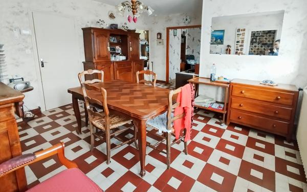 Maison à vendre    3 pièces •  Lamotte-Beuvron