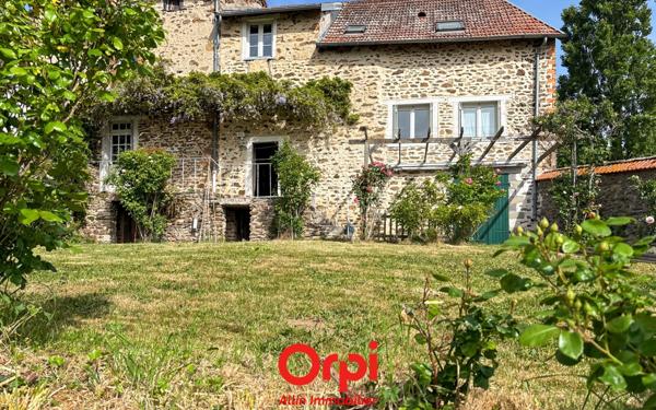 Maison à vendre    5 pièces •  Lépaud