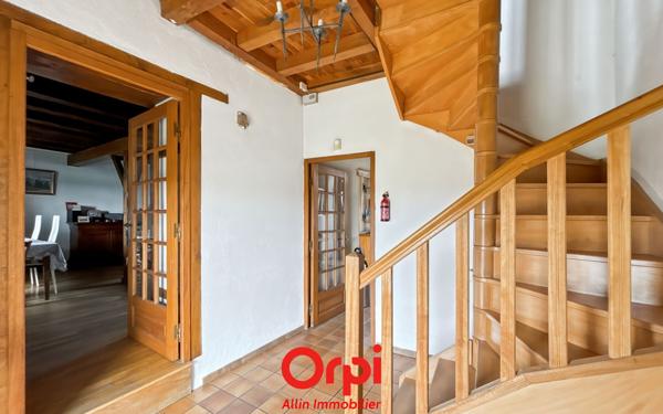 Maison à vendre    5 pièces •  Lépaud