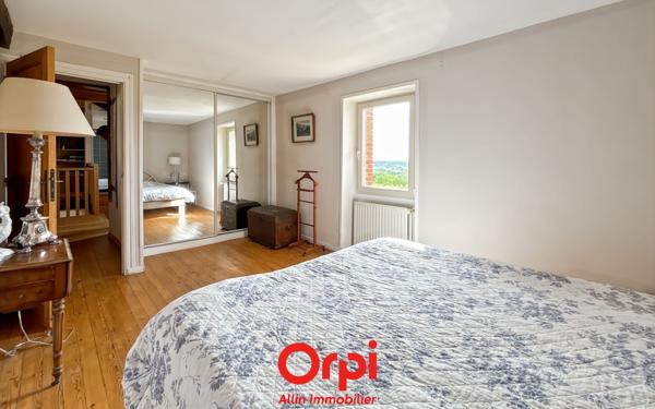 Maison à vendre    5 pièces •  Lépaud