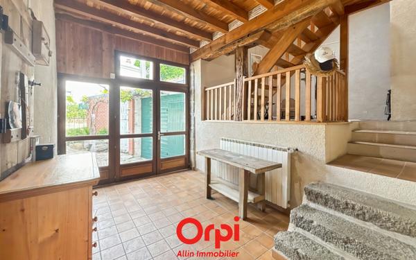 Maison à vendre    5 pièces •  Lépaud