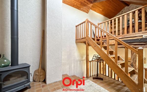 Maison à vendre    5 pièces •  Lépaud