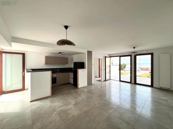Location - Appartement Concarneau 29900 3 pièces 76 m 2