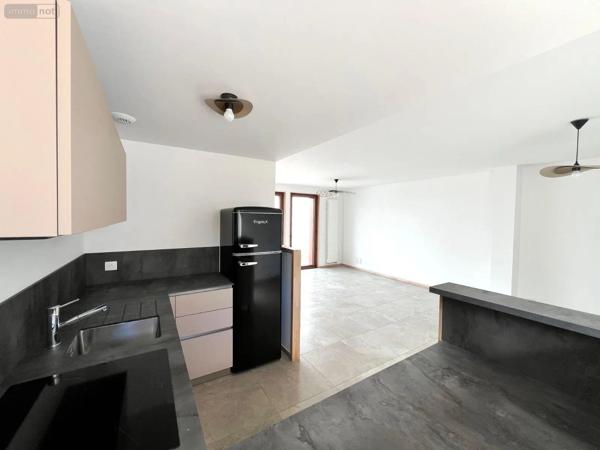 Location - Appartement Concarneau 29900 3 pièces 76 m 2