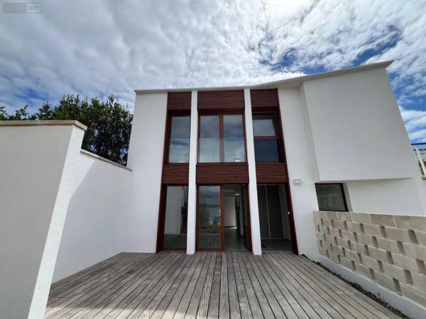 Location - Appartement Concarneau 29900 3 pièces 76 m 2