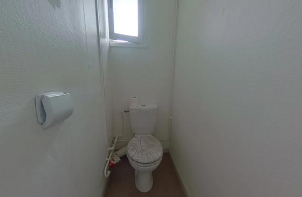 APPARTEMENT T3 A LOUER - LYON 8EME ARRONDISSEMENT Mairie 75.72 m 2 1 090 € charges comprises par mois